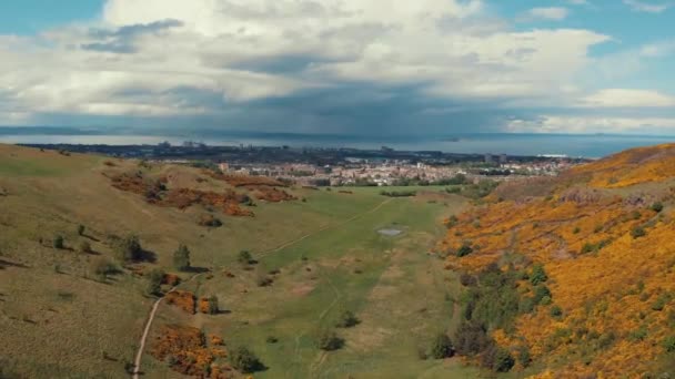 Від Природи Міста Голіруд Парку Единбург Шотландія Вигляд Літака Місто — стокове відео