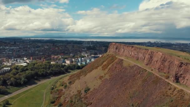 Malá Hora Poblíž Edinburghu Zvaná Arthurovo Sídlo Parku Holyrood Ideální — Stock video