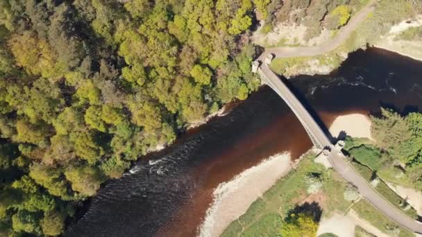 Thomas Telfords Craigellachie Bridge Rivier Spey Schotland Constructiebouw Stalen Brug — Stockvideo