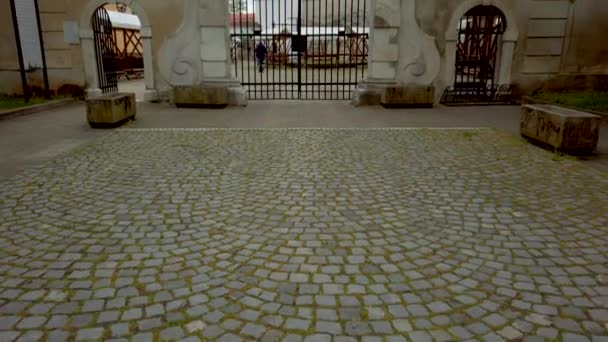 Palais Baroque Renaissance Dans Ville Médiévale Européenne Château Slovenska Bistrica — Video