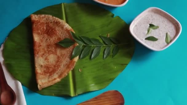Masala Dosa Południowoindyjski Posiłek Podawany Sambhar Kokosowym Chutney Selektywny Nacisk — Wideo stockowe