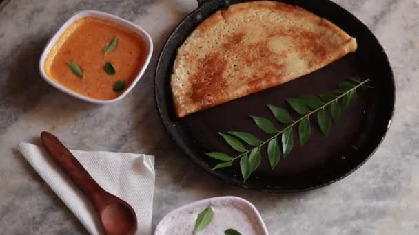 Masala Dosa Crepes Salgados Indianos Com Recheio Batata Vista Cima — Vídeo de Stock