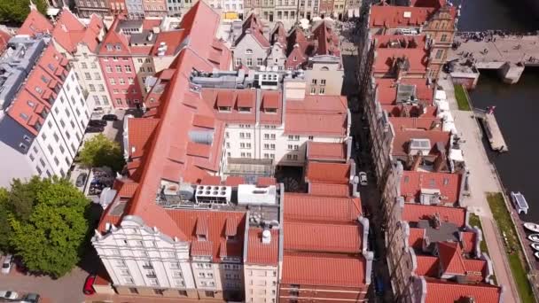 Gdańska Starówka Zdjęcia Lotnicze Bazylika Mariacka Okoliczne Budynki Nagranie Dronów — Wideo stockowe