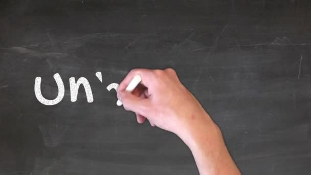 手绘字不健康在黑板上变成健康 动机影片 — 图库视频影像