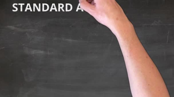 Standard American Diet Pie Chart Explainer Handgeschreven Het Blackboard — Stockvideo