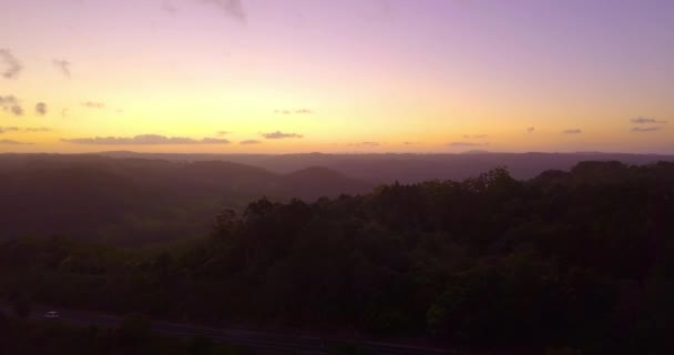 Vista Aérea Vale Floresta Tropical Kondalilla Austrália Pôr Sol Ouro — Vídeo de Stock