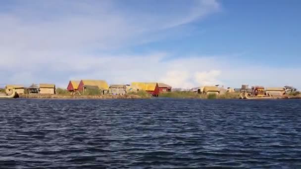Plavba Ostrově Uros Jezeře Titicaca Puno Peru Jižní Amerika — Stock video