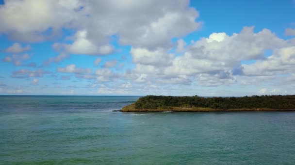 Porto Riko Daki Pinones Adanın Güzel Sahillerine Sahipliği Yapıyor — Stok video