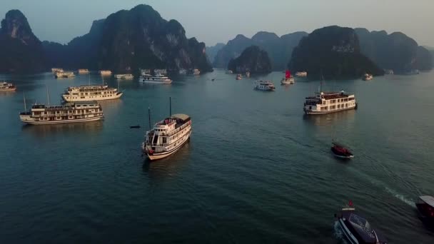 Aerial Shot Push Cruise Ships Hal Long Bay Dusk Small — Vídeos de Stock