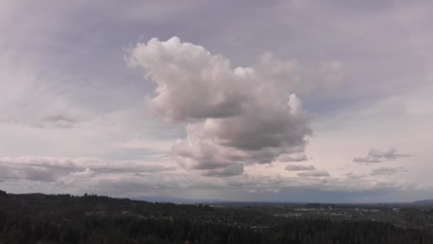 Luchtfoto Van Een Bijzonder Bewolkte Dag Eugene Oregon — Stockvideo