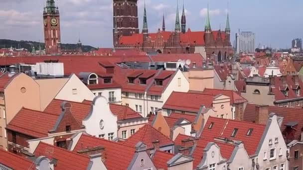 Gdaňsk Old Town Drone Footage Rise Shot Bazylika Mariacka Okolní — Stock video