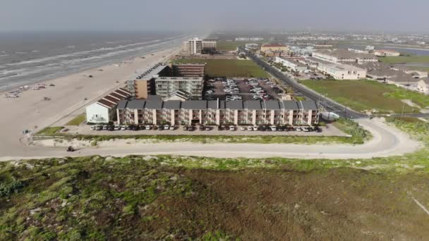 Stationär Anfang Mit Blick Auf Eigentumswohnung Komplex Voran Richtung Atv — Stockvideo