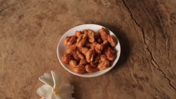 Traditionelle Indische Süßspeisen Urad Dal Laddu Auch Bekannt Als Laddoo — Stockvideo