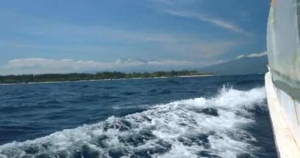 Pohybující Stabilní Záběr Mimo Rychlé Vychloubání Cestování Mezi Gili Ostrovy — Stock video