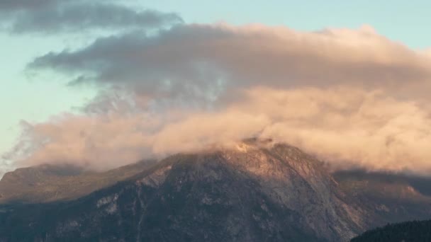 Timelapse Van Een Berg Waar Hemel Voorbij Gaat — Stockvideo