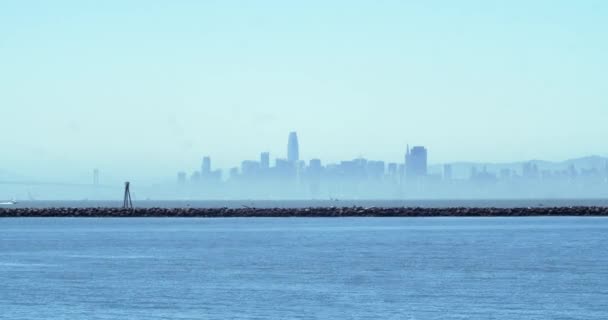 San Francisco Horizon Centre Ville Timelapse Avec Bay Bridge Voiliers — Video