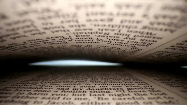 Αργά Τραβώντας Τους Φακούς Από Βιβλίο Λέξεις Οπτική Γωνία Των — Αρχείο Βίντεο