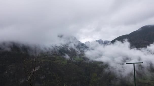 Upływ Czasu Doliny Alpach Francuskich Ukazujący Ruch Chmur Szczycie Gór — Wideo stockowe