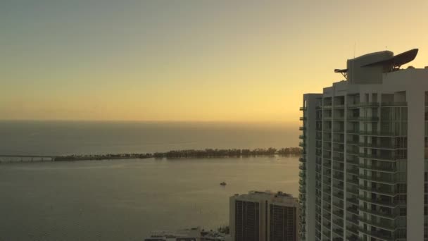 Cinematic Aerial Shot Iconic Building Brickell Drive Miami Florida Sunset — стокове відео