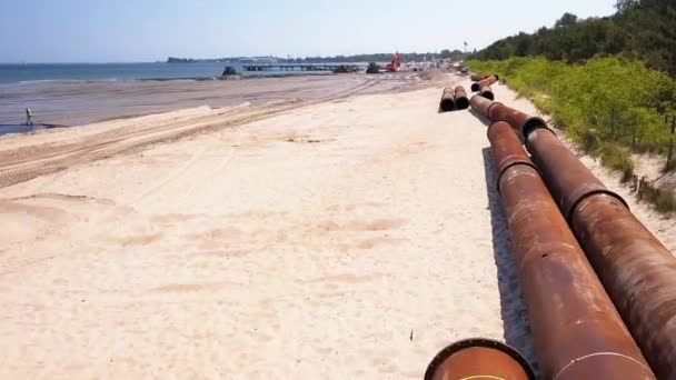 Пляж Dredging Воздушный Снимок Запись Дрона Восстановление Пляжа Строительное Оборудование — стоковое видео