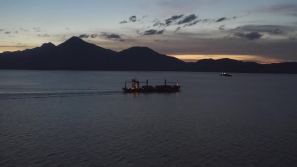 Cargo Freight Ship Motors Dehors Nuit Travers Canal Océanique Avec — Video