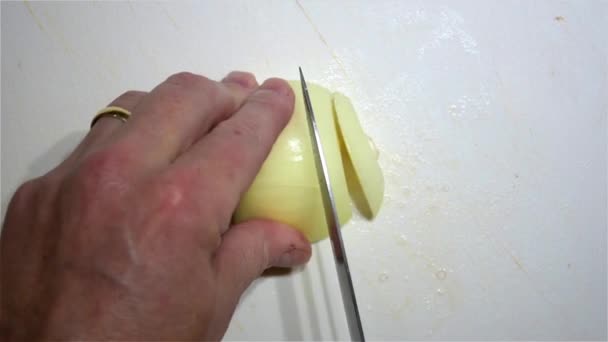 Top View Close Pair Hands Slicing Onion Chopping Board — Stock Video