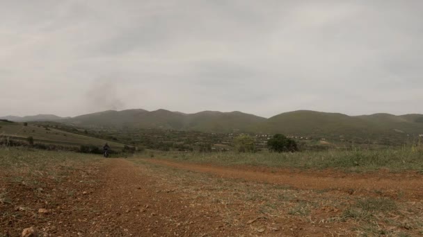 Dirt Cross Cycliste Passant Sur Sentier Hors Route Point Vue — Video