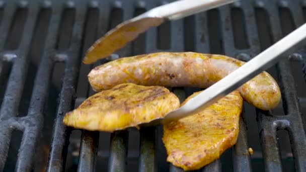 Préparation Viande Barbecue Pour Une Fête Plein Air Avec Des — Video