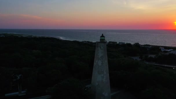 Revealing Beautiful Sunset Bald Head Island North Carolina Old Baldy — Stock Video