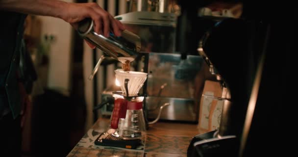 Kávé Csepegtető Stílus Lassított Felvétel — Stock videók