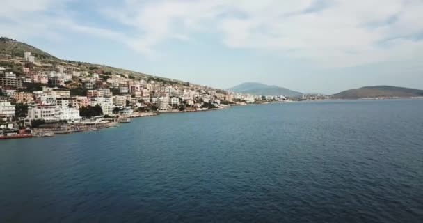 Luftaufnahme Von Sarande Der Hafenstadt Saranda Albanien — Stockvideo