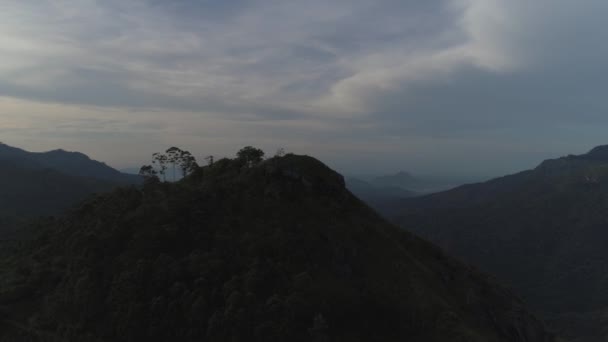 Cinematic Drone Opname Gemaakt Tijdens Dageraad Ella Sri Lanka — Stockvideo