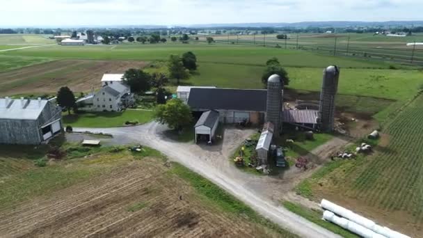 Luftaufnahme Von Amish Farm Und Landschaft — Stockvideo