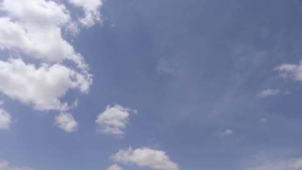 Vueltas Tiempo Nubes Movimiento — Vídeos de Stock