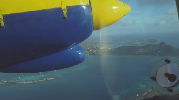 Epische Luftaufnahme Vom Bn2 Insulaner Der Über Die Karibikinsel Grenada — Stockvideo