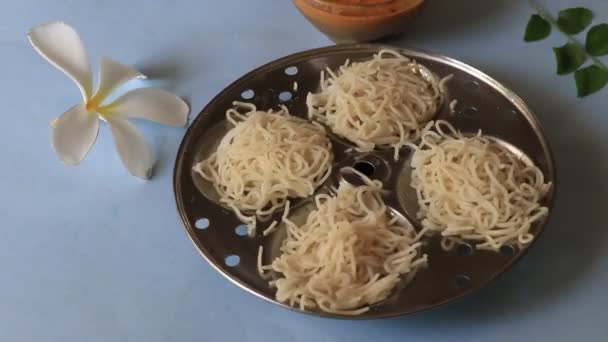 Noolappam Idiyappam Macarrão Arroz Popular Vapor Tradicional Cozido Prato Café — Vídeo de Stock