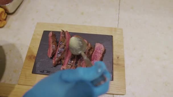 Preparação Filé Carne Restaurante Antes Servir Milão Itália — Vídeo de Stock