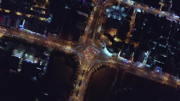 Luchtfoto Van Drukke Rotonde Rush Hour Traffic Avond Vietnam — Stockvideo