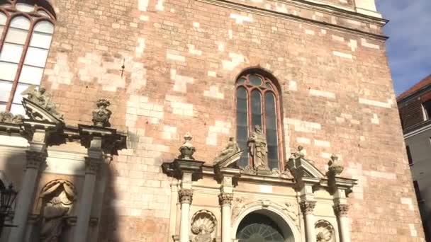 Een Shot Van Rigas Kathedraal Belangrijkste Gevel — Stockvideo