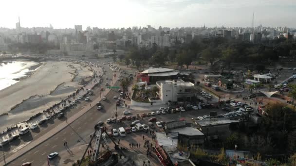 Landskap Drönare Antenn Bilder Stad Och Trafik Som Ligger Montevideo — Stockvideo