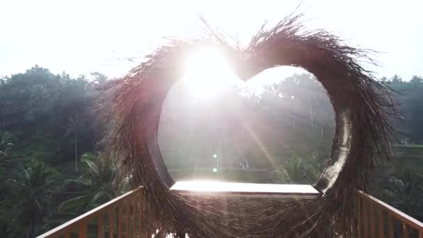 Drone Shot Flying Heart Shaped Platform Tegallalang Rice Terraces Ubod — Stock Video