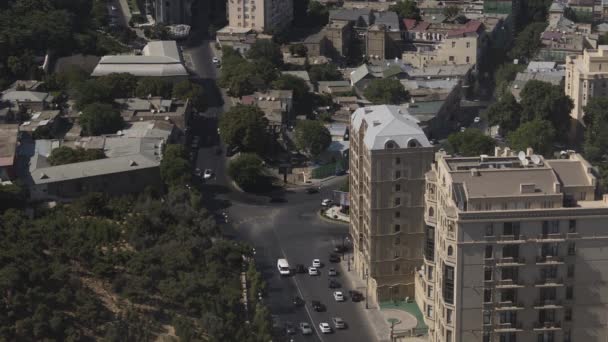 Timelapse Bakú Azerbaiyán Medio Del Día Montón Coches Tiro Apretado — Vídeos de Stock