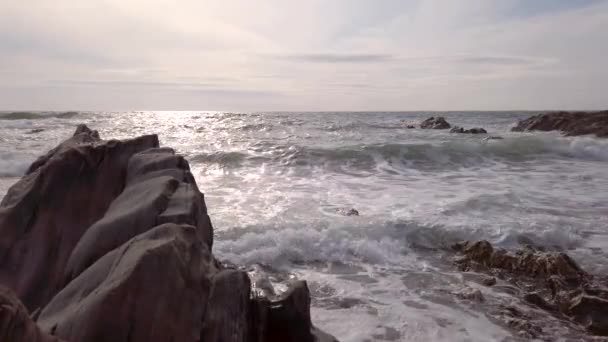 Waves Breaking Rocky Cove Summers Evening Slow Motion — Stock Video