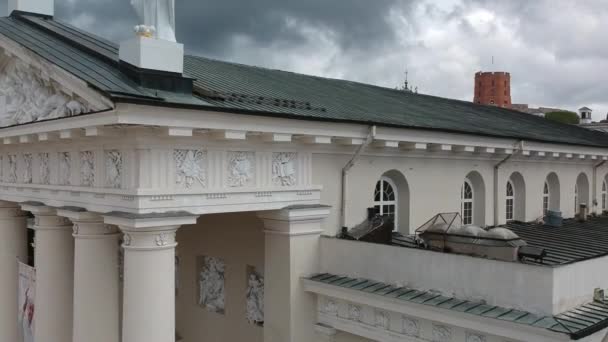 Légi Felvétel Visszafelé Halad Litván Vilnas Katedrális Bejáratától — Stock videók
