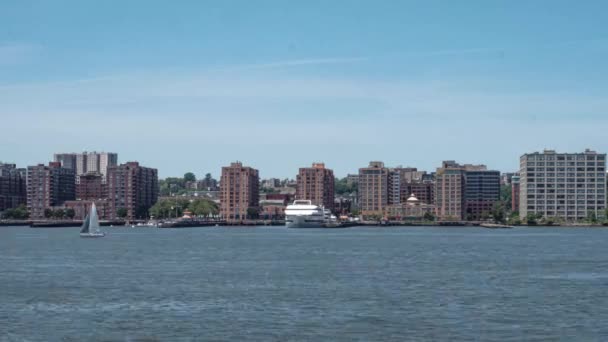 Overdag Vervalt New York City Van Manhattan Kijkend Hudson Rivier — Stockvideo