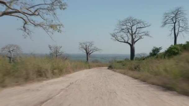 Estrada Para Quiminha Barragem Água Angola Drone Footage — Vídeo de Stock