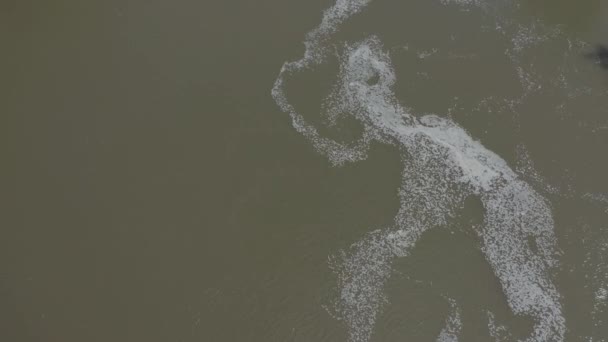 Drone Pan Encima Río Del Medio Oeste Estados Unidos Con — Vídeos de Stock