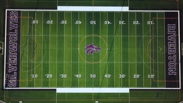 Drone Atirou Sobre Campo Futebol Ensino Médio Vazio Com Uma — Vídeo de Stock