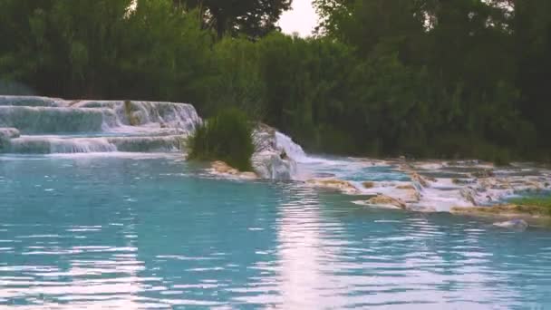 Las Hermosas Aguas Termales Saturnia Italia Capturado Temprano Mañana Verano — Vídeos de Stock