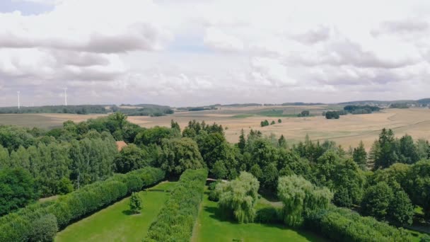 Yeşil Park Hava Görüntüsü Ilık Masuria Doğal Yeri Yeşil Çimenler — Stok video